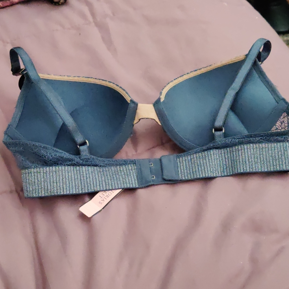 Bra - Picture 3 of 3